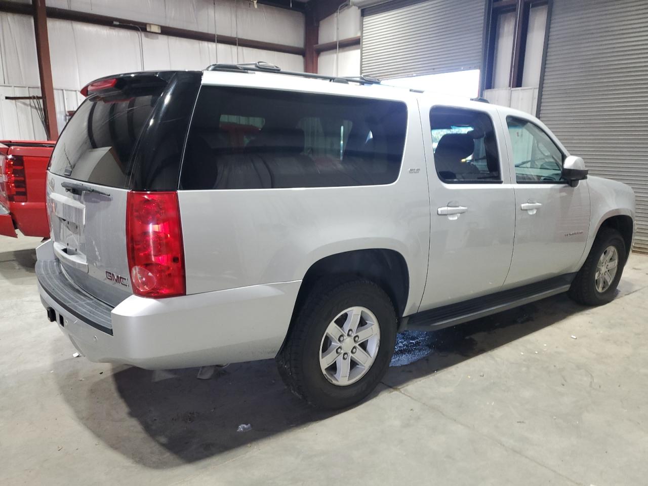 GMC Yukon K1500 Slt Image 13