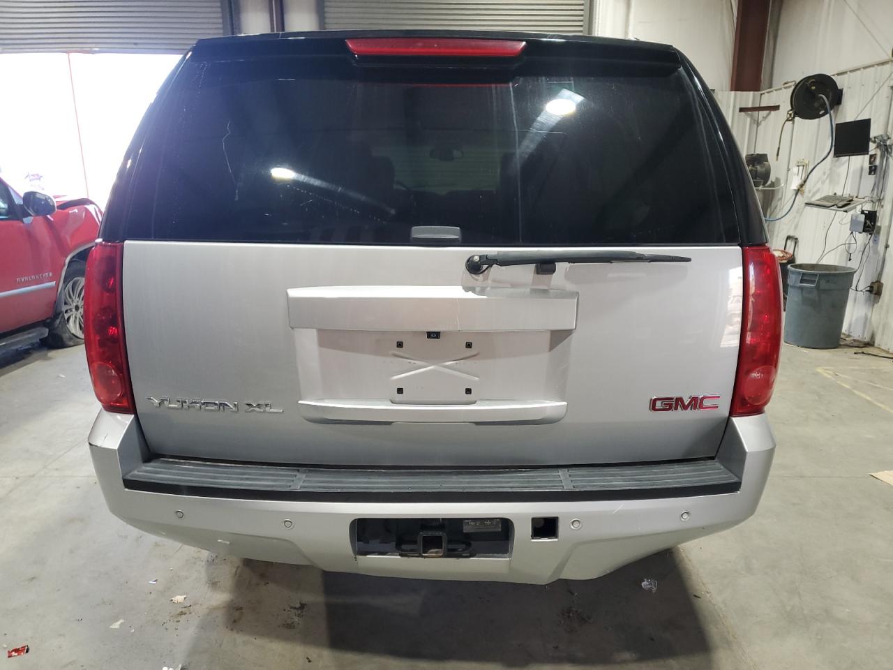 GMC Yukon K1500 Slt Image 7