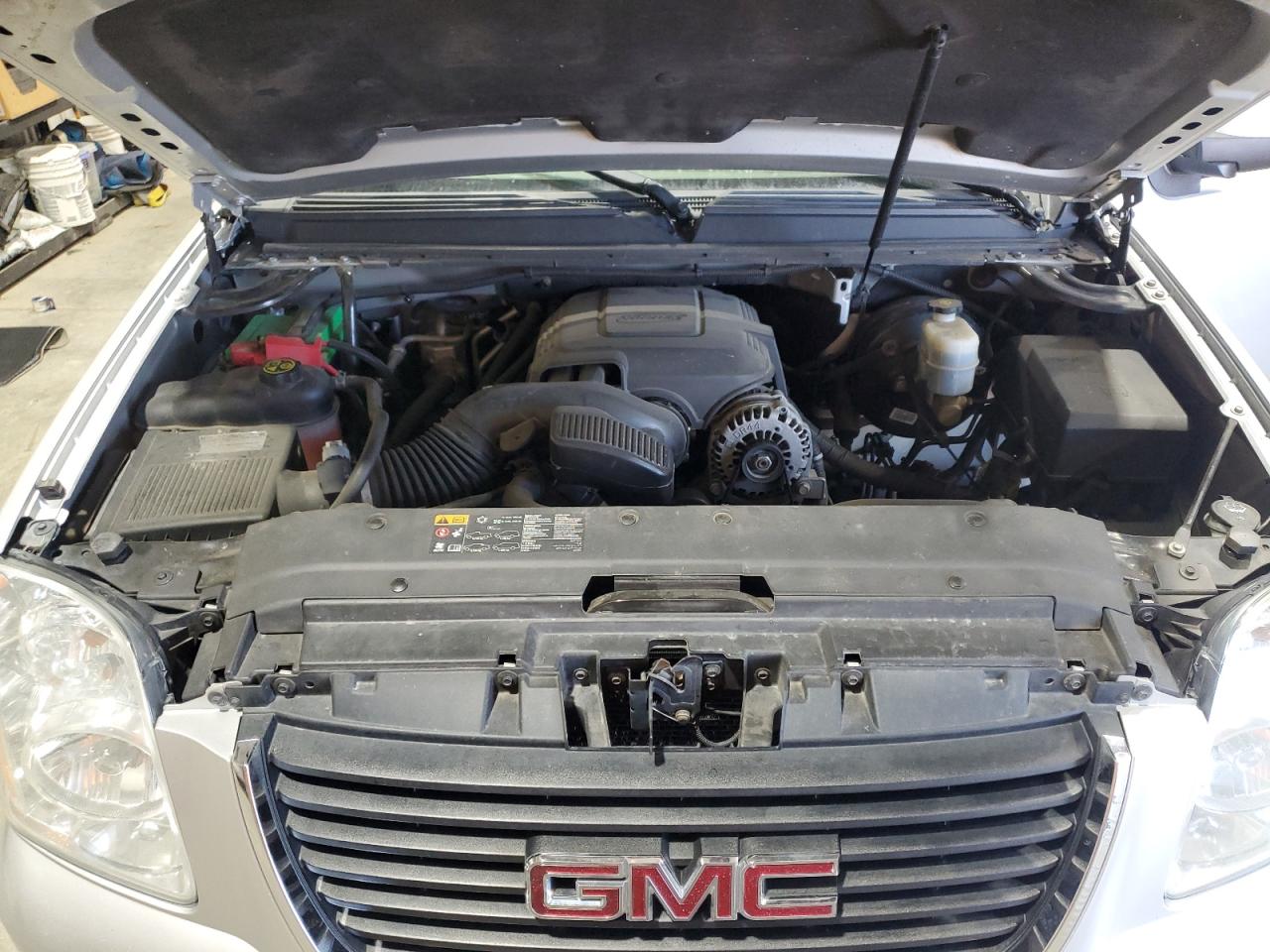 GMC Yukon K1500 Slt Image 11