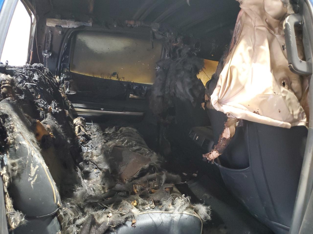 Toyota Tundra Crewmax Sr5 Image 11