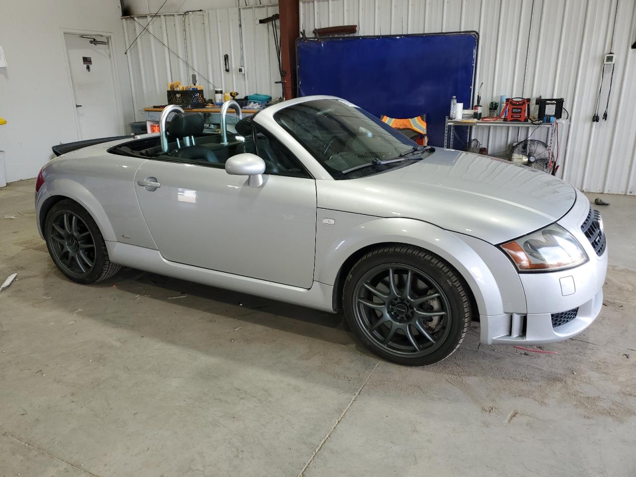 Audi TT 3.2 Image 10