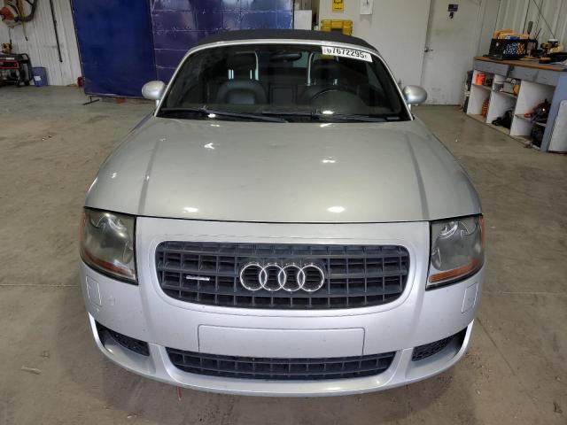 Audi TT 3.2 Image 6
