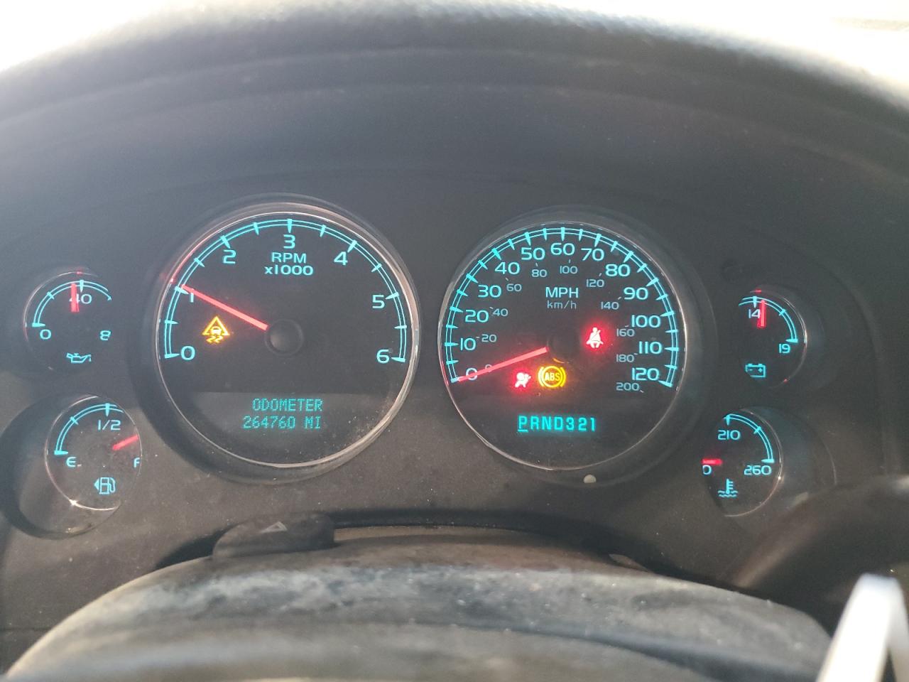 Chevrolet Suburban K1500 Ls Image 5