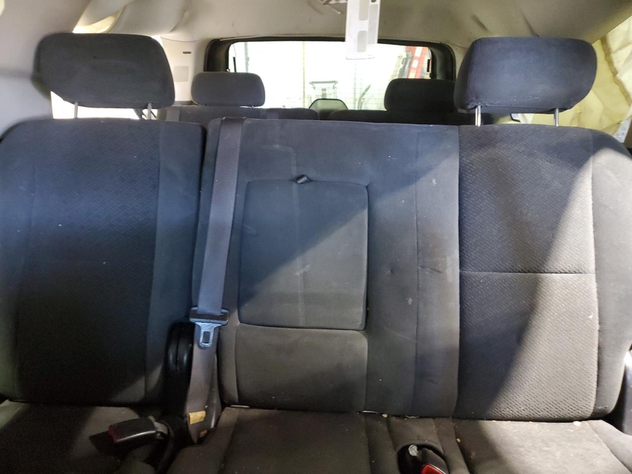 Chevrolet Suburban K1500 Ls Image 8