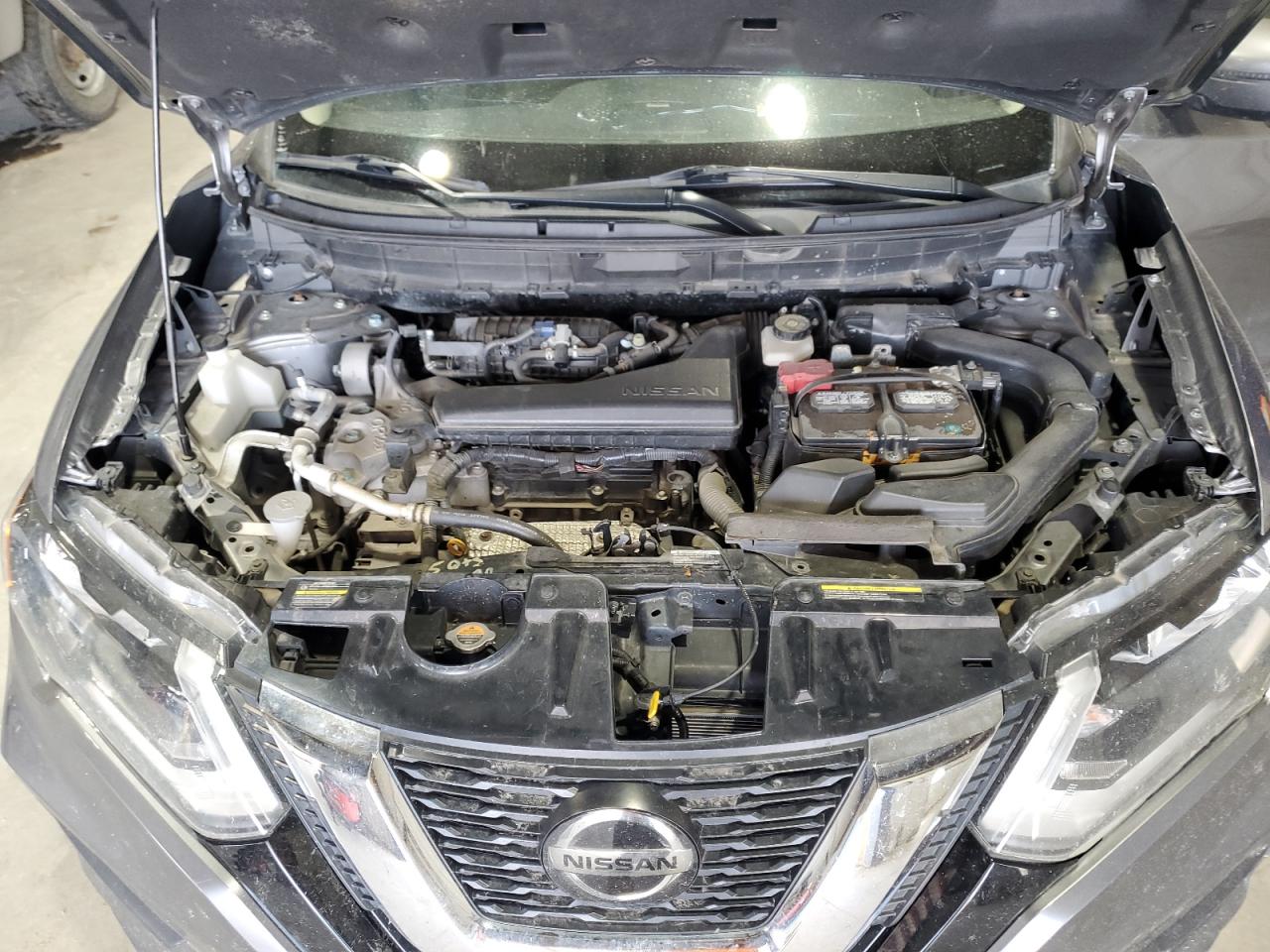 Nissan Rogue S Image 12