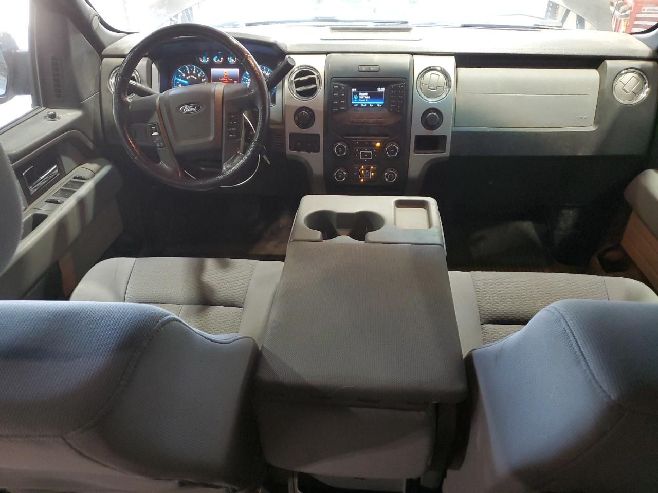 Ford F-150 Supercrew Image 12