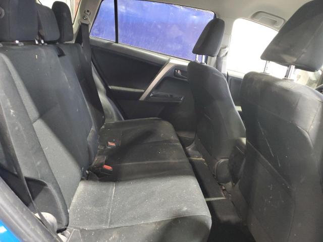 Toyota RAV4 Le Image 13