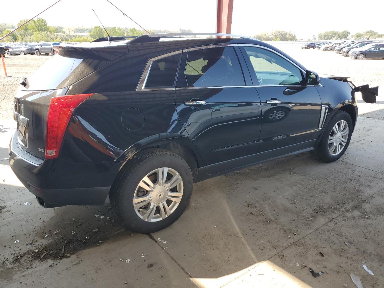 Cadillac SRX Luxury Collection Image 2