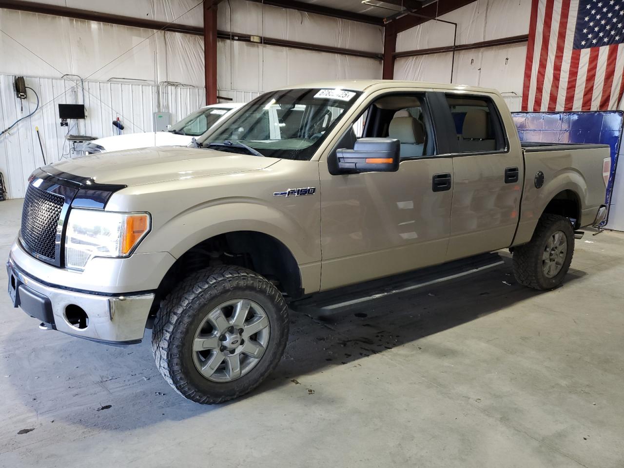 Ford F-150 Supercrew Image 1