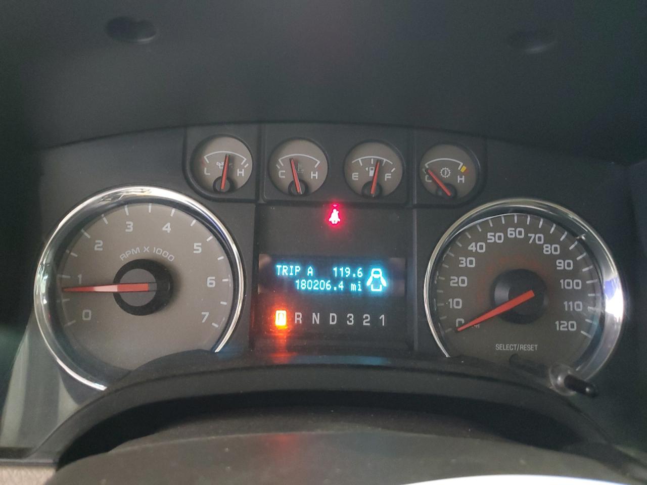 Ford F-150 Supercrew Image 5