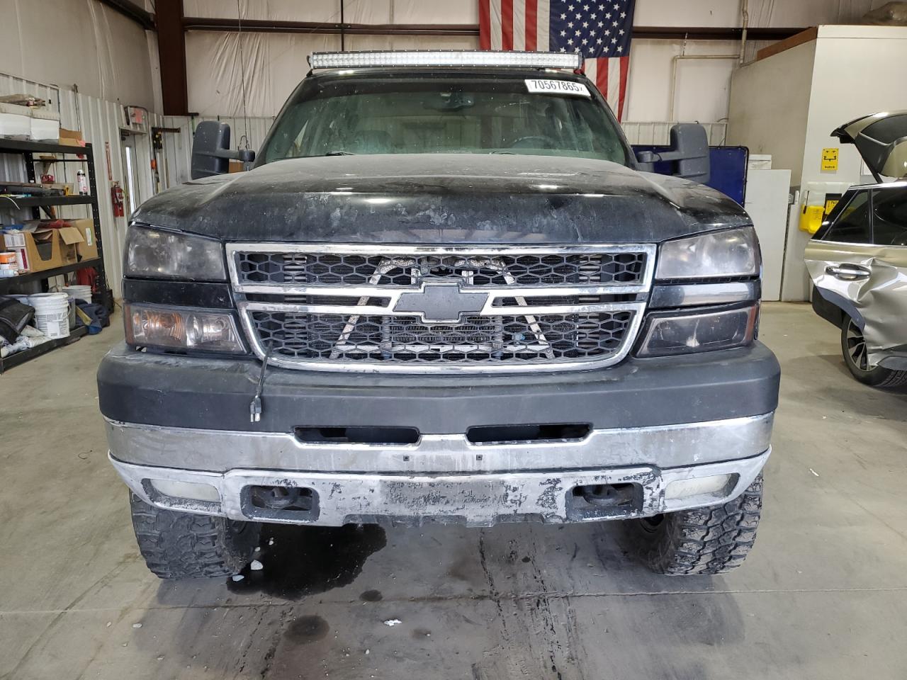 Chevrolet Silverado K2500 Heavy Duty Image 10