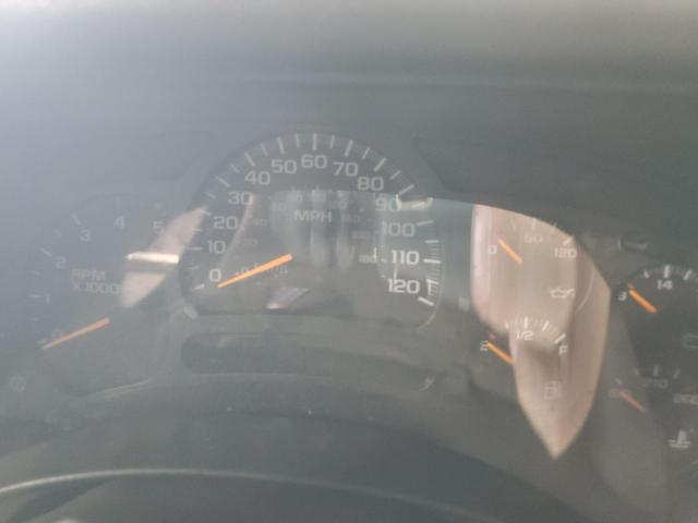 Chevrolet Silverado K2500 Heavy Duty Image 11