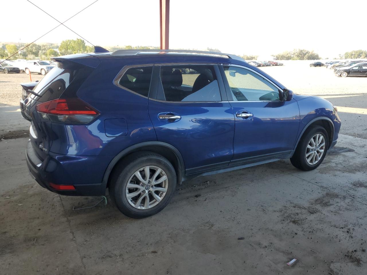 Nissan Rogue S Image 9