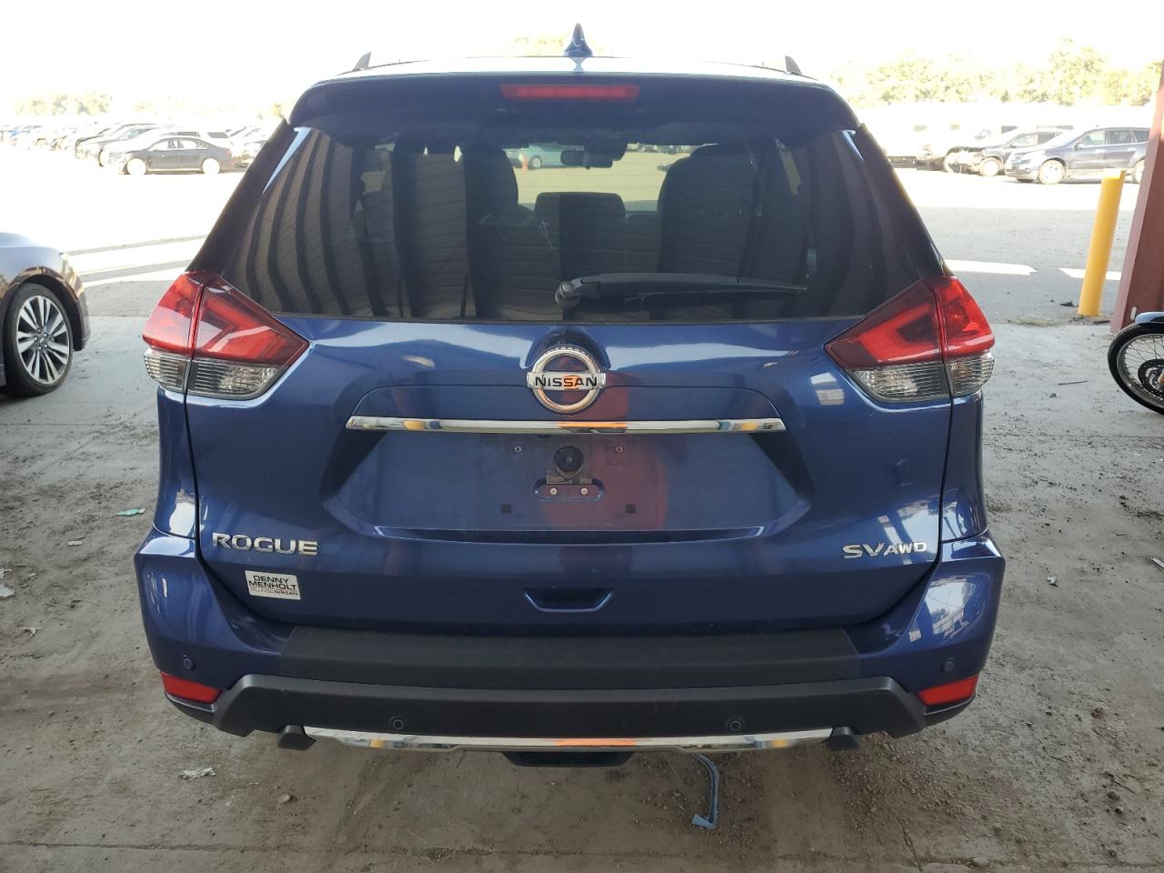 Nissan Rogue S Image 3