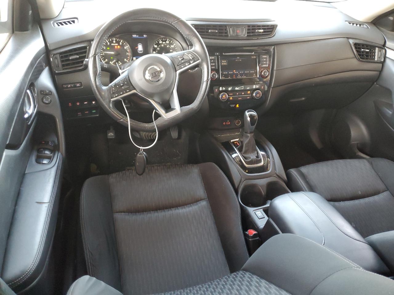 Nissan Rogue S Image 13