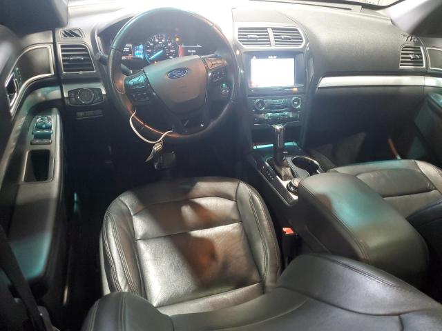 Ford Explorer Xlt Image 13