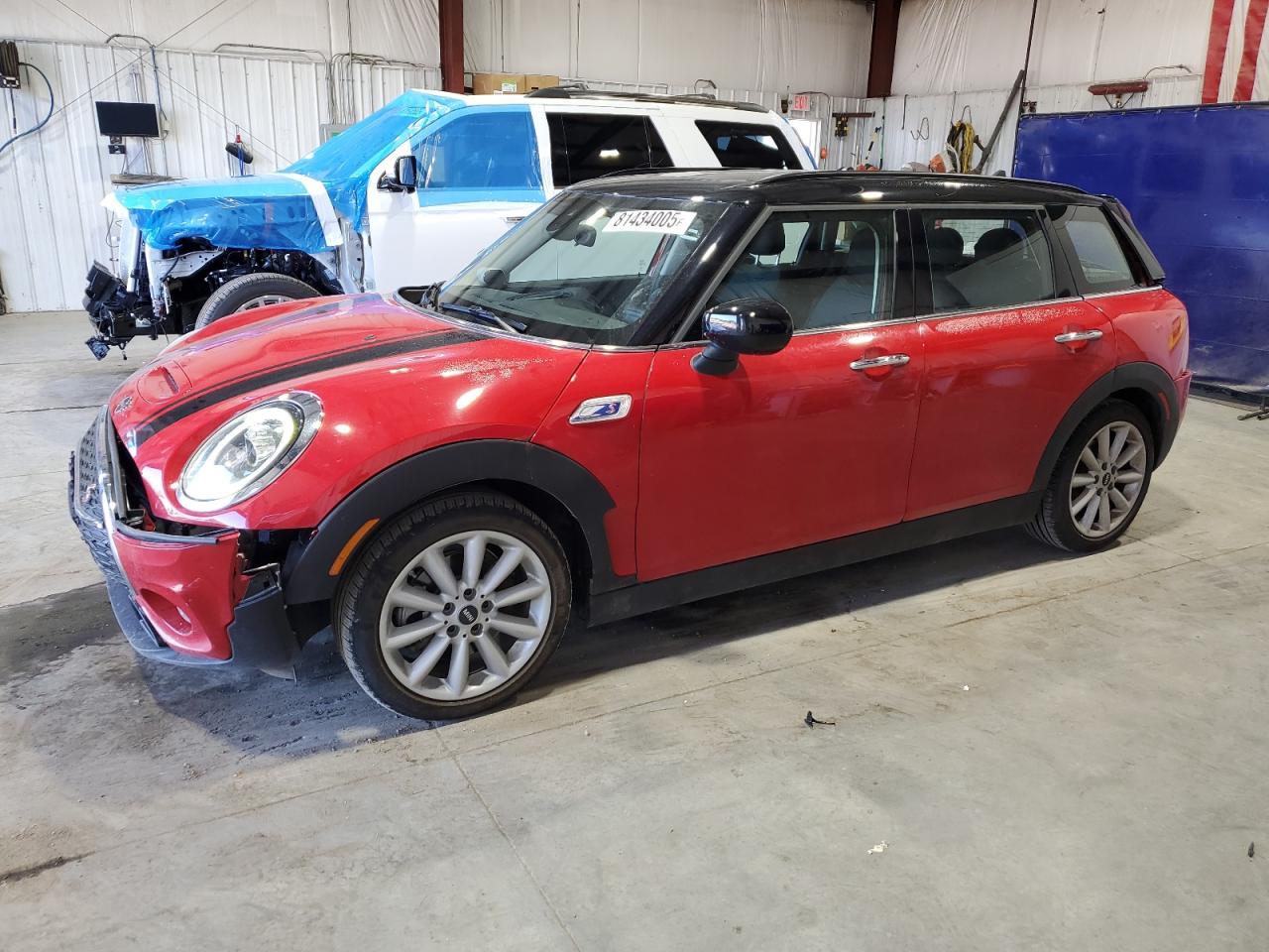 MINI Cooper S Clubman Image 1