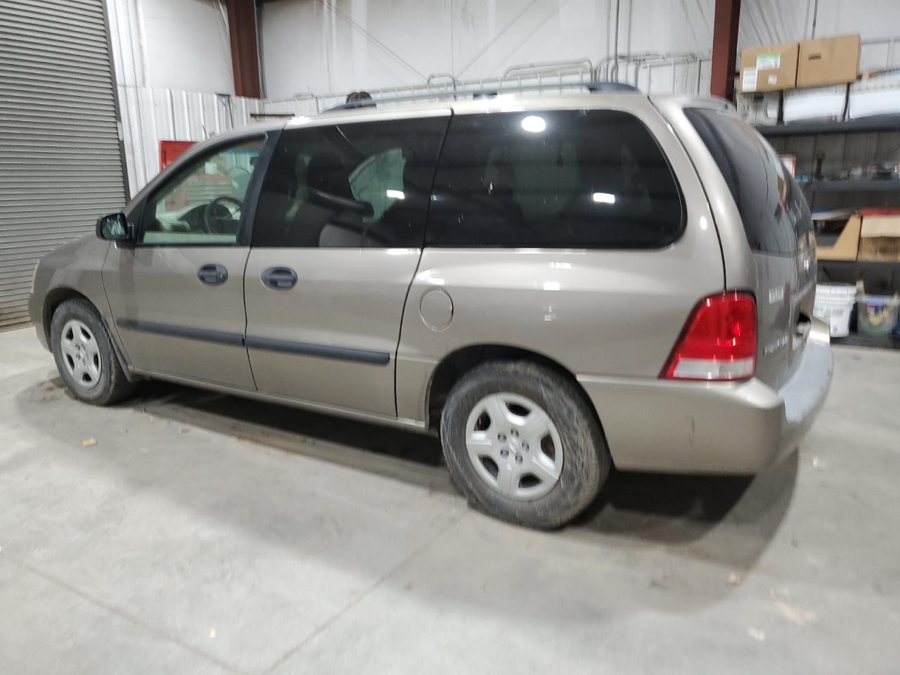 Ford Freestar Se Image 12