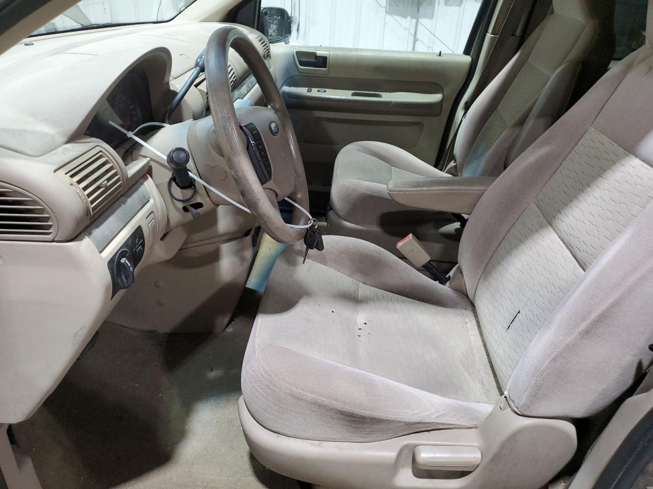 Ford Freestar Se Image 4