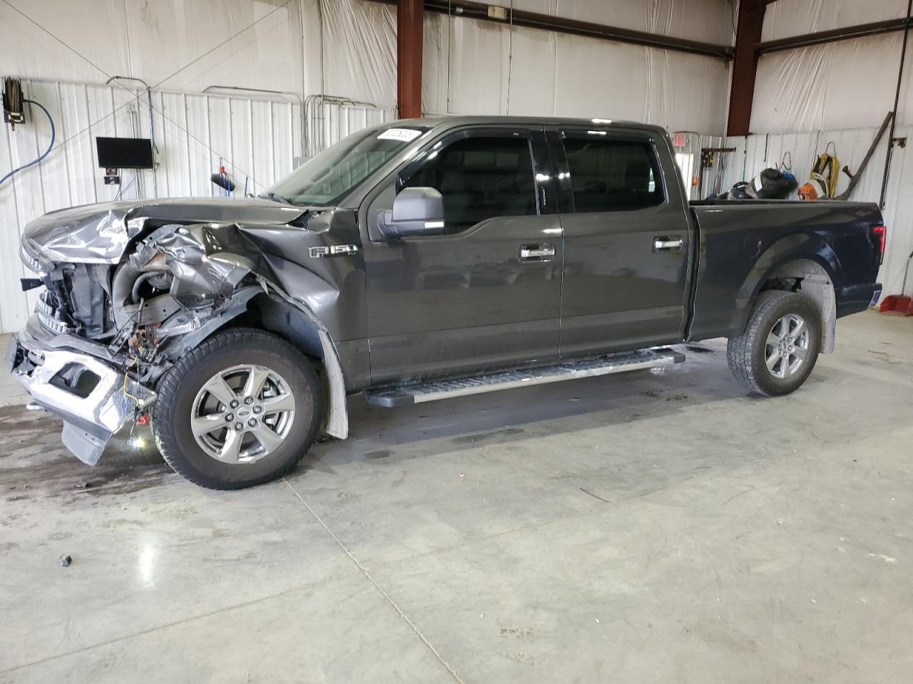 Ford F-150 Supercrew Image 1