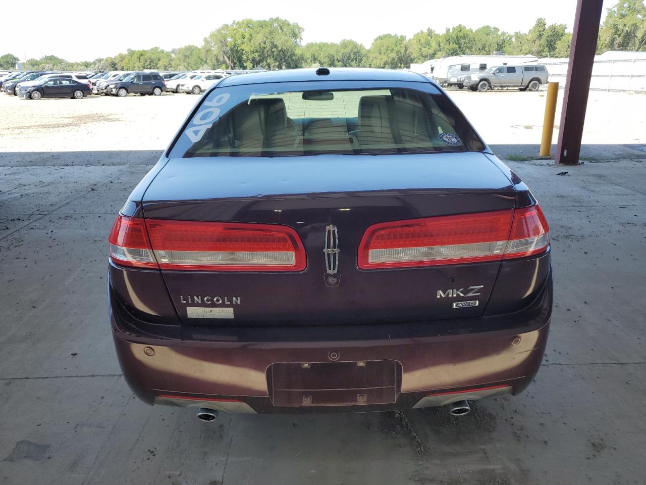 Lincoln MKZ Image 2