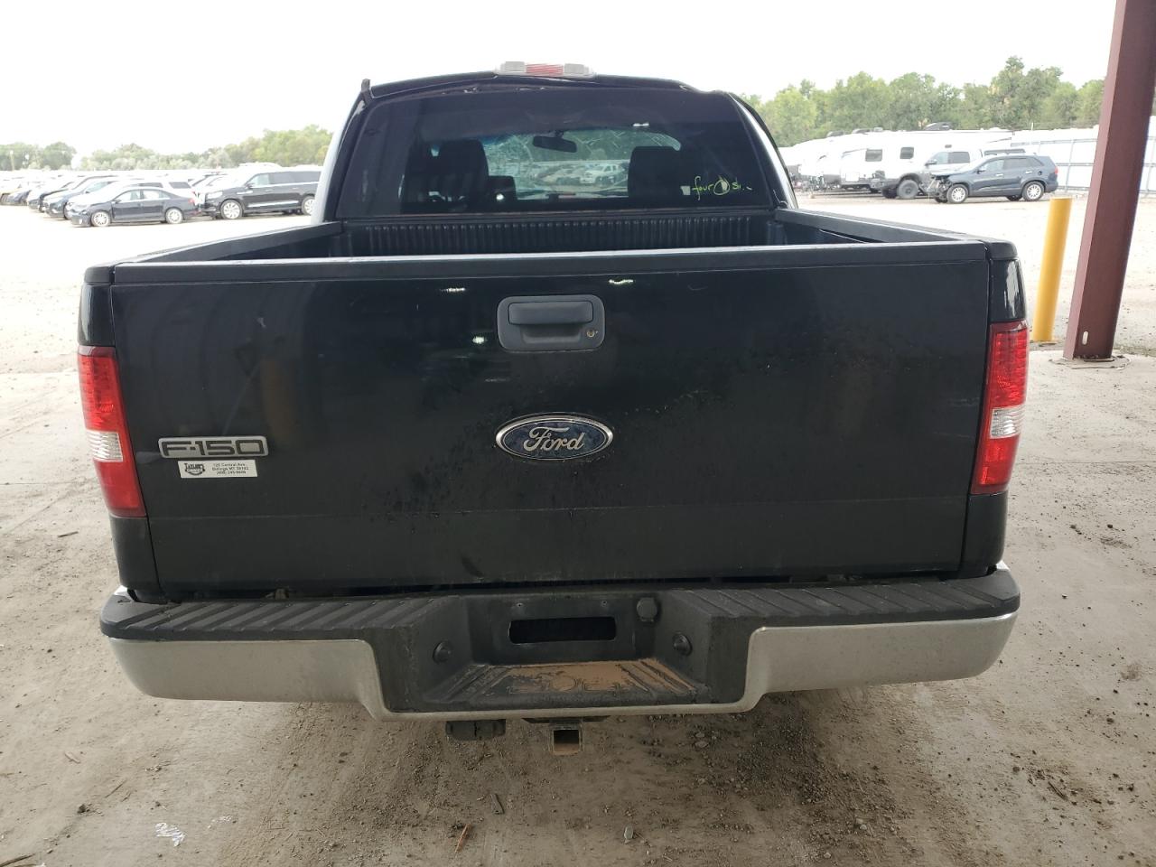 Ford F-150 Supercrew Image 3