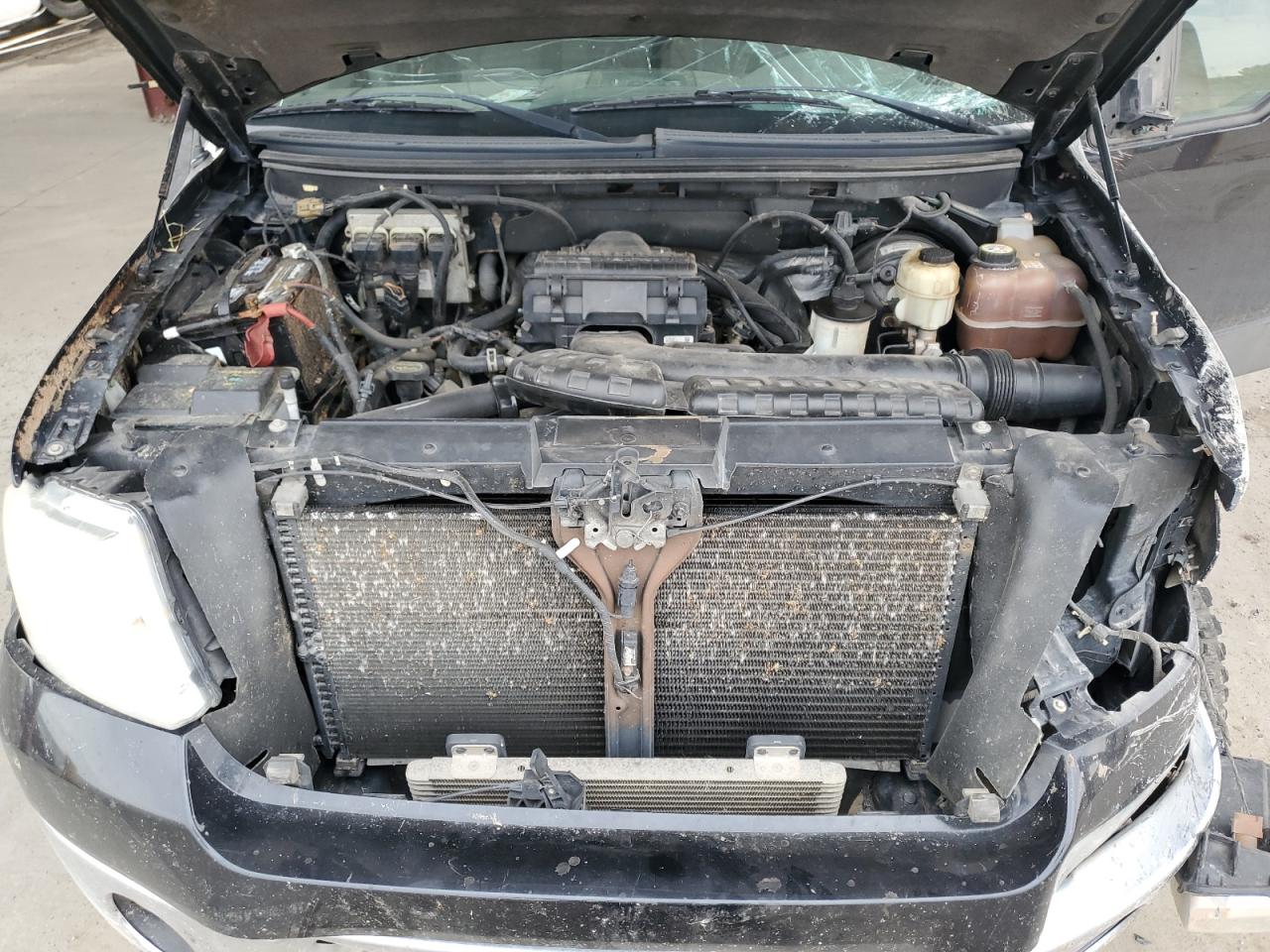 Ford F-150 Supercrew Image 12