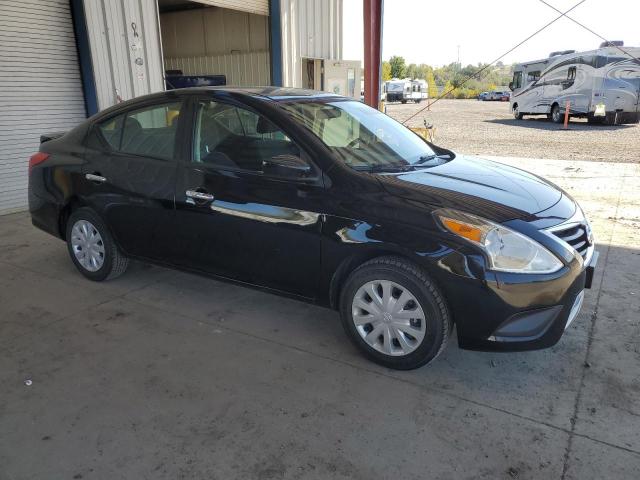 Nissan Versa S Image 11