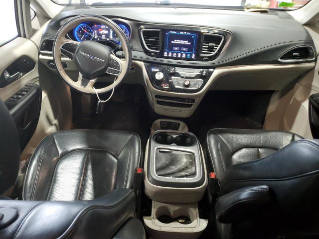 Chrysler Pacifica Limited Image 8