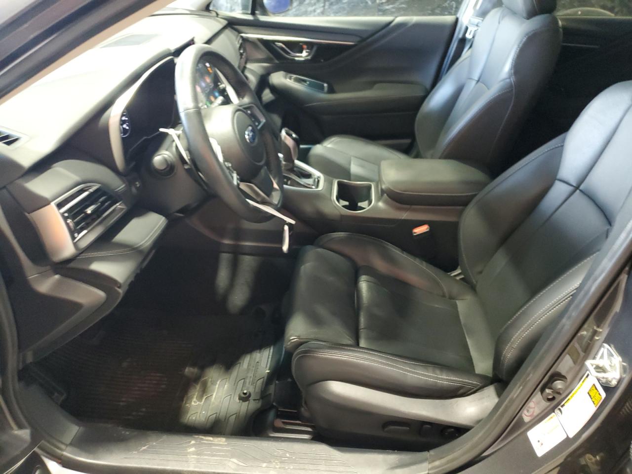 Subaru Outback Limited Image 9