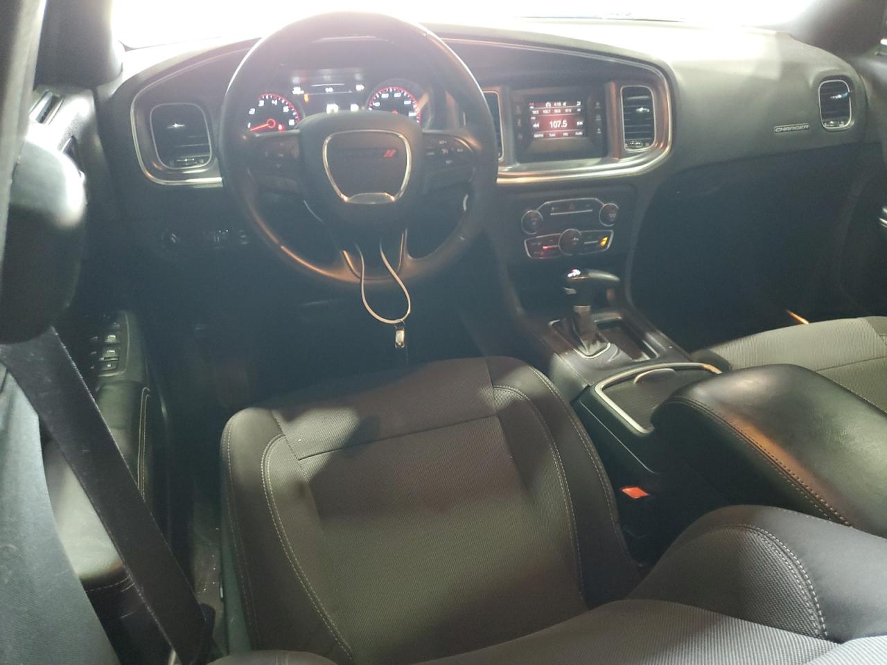 Dodge Charger Se Image 9