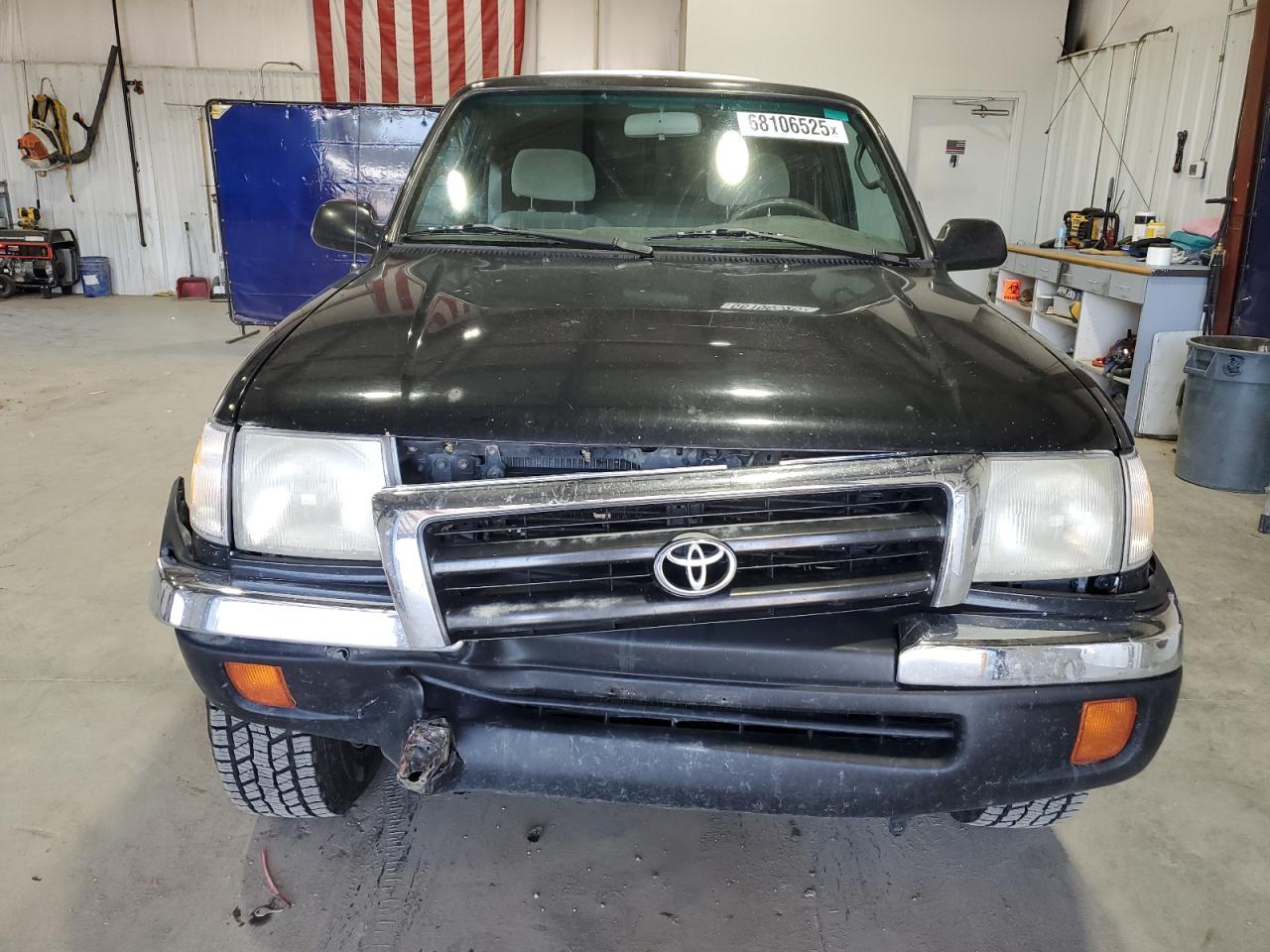 Toyota Tacoma Xtracab Image 3