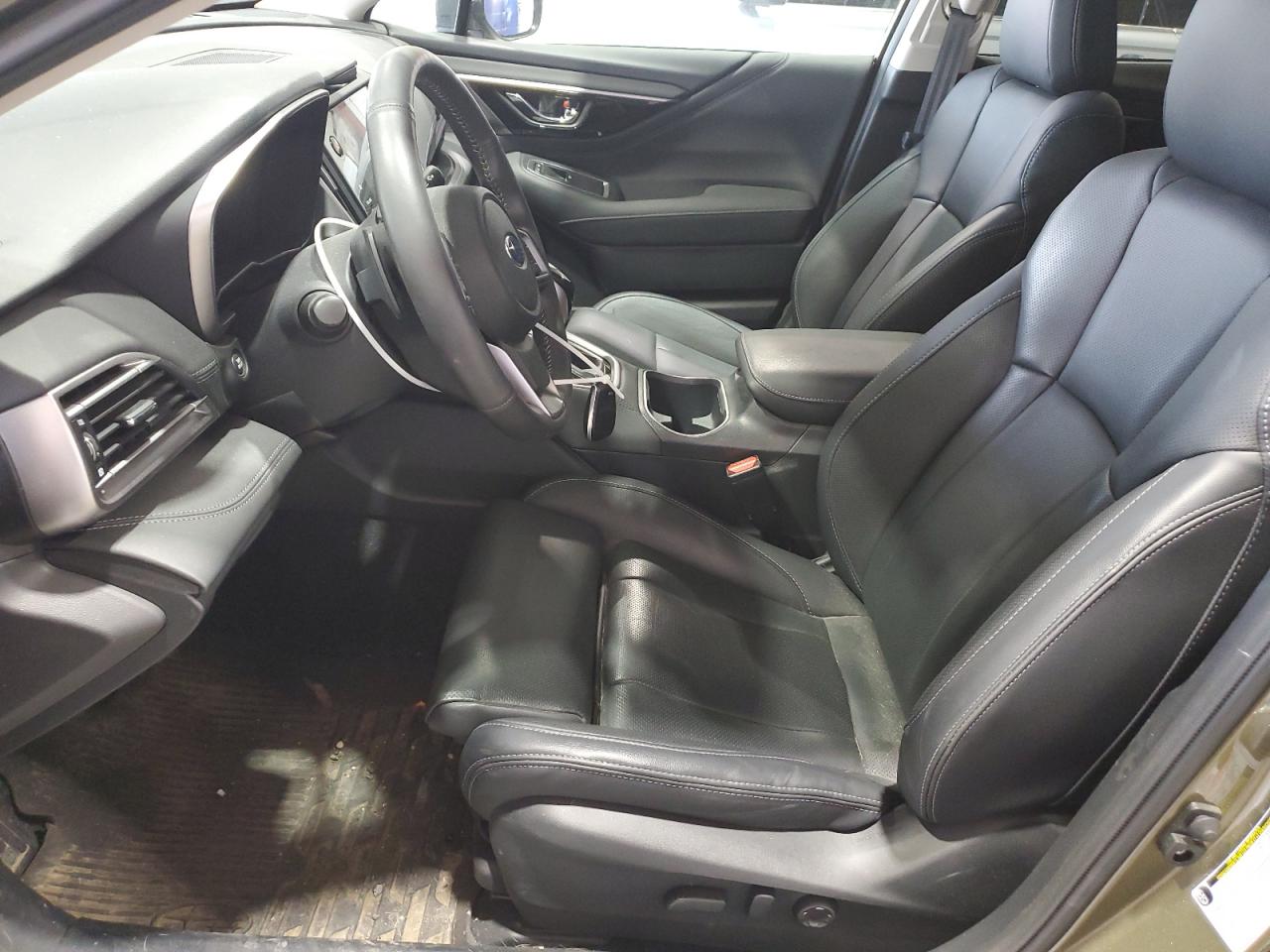 Subaru Outback Touring Image 12