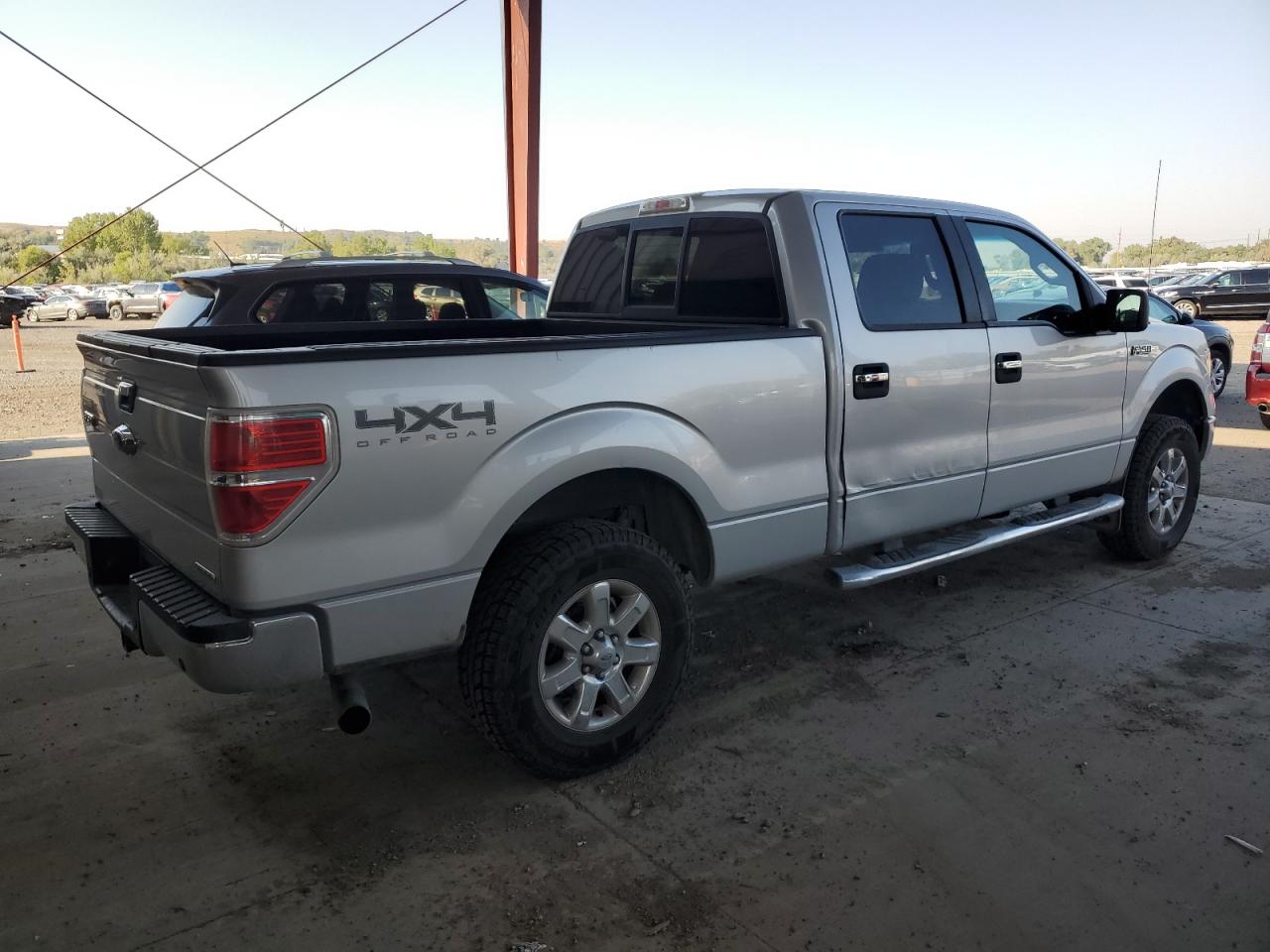 Ford F-150 Supercrew Image 3