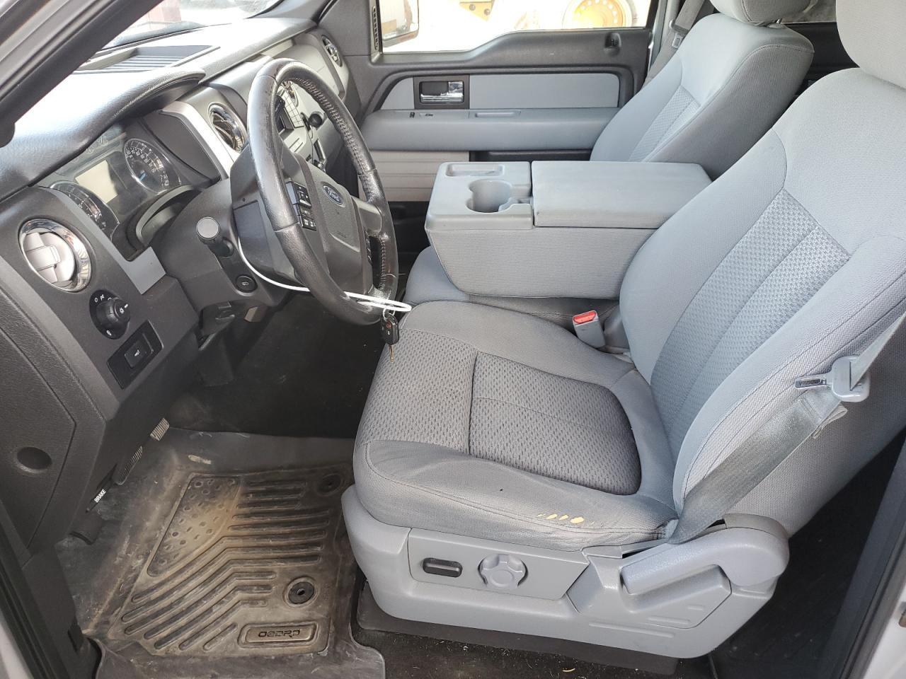 Ford F-150 Supercrew Image 7