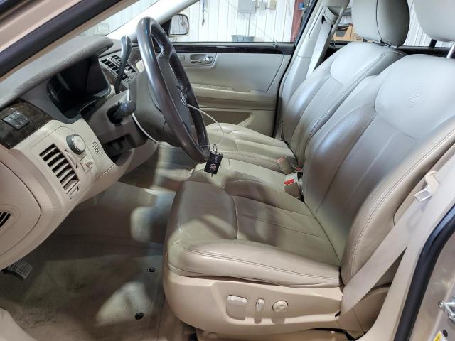 Cadillac DTS Image 5