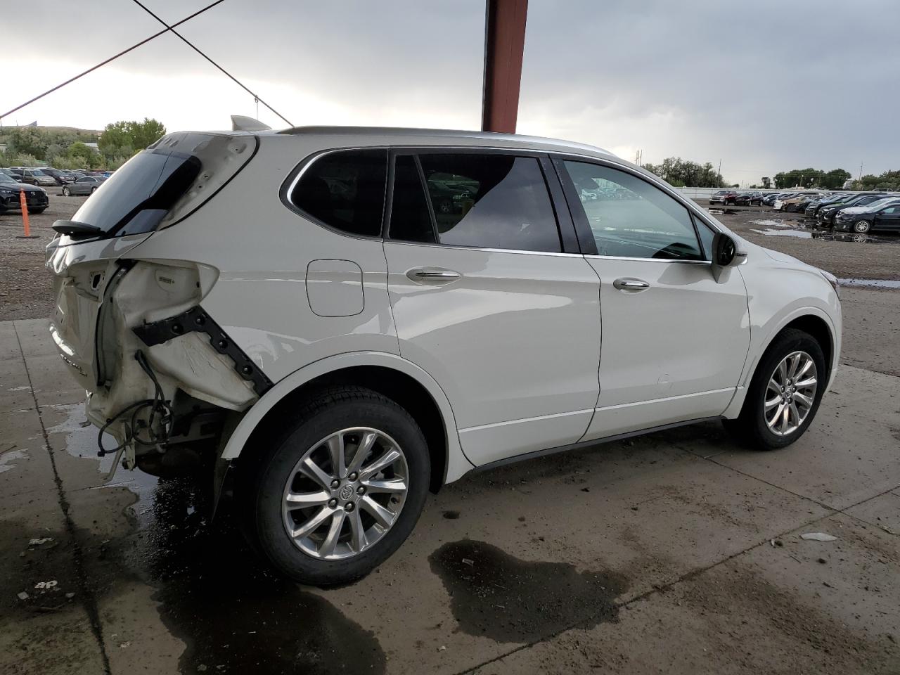 Buick Envision Essence Image 2