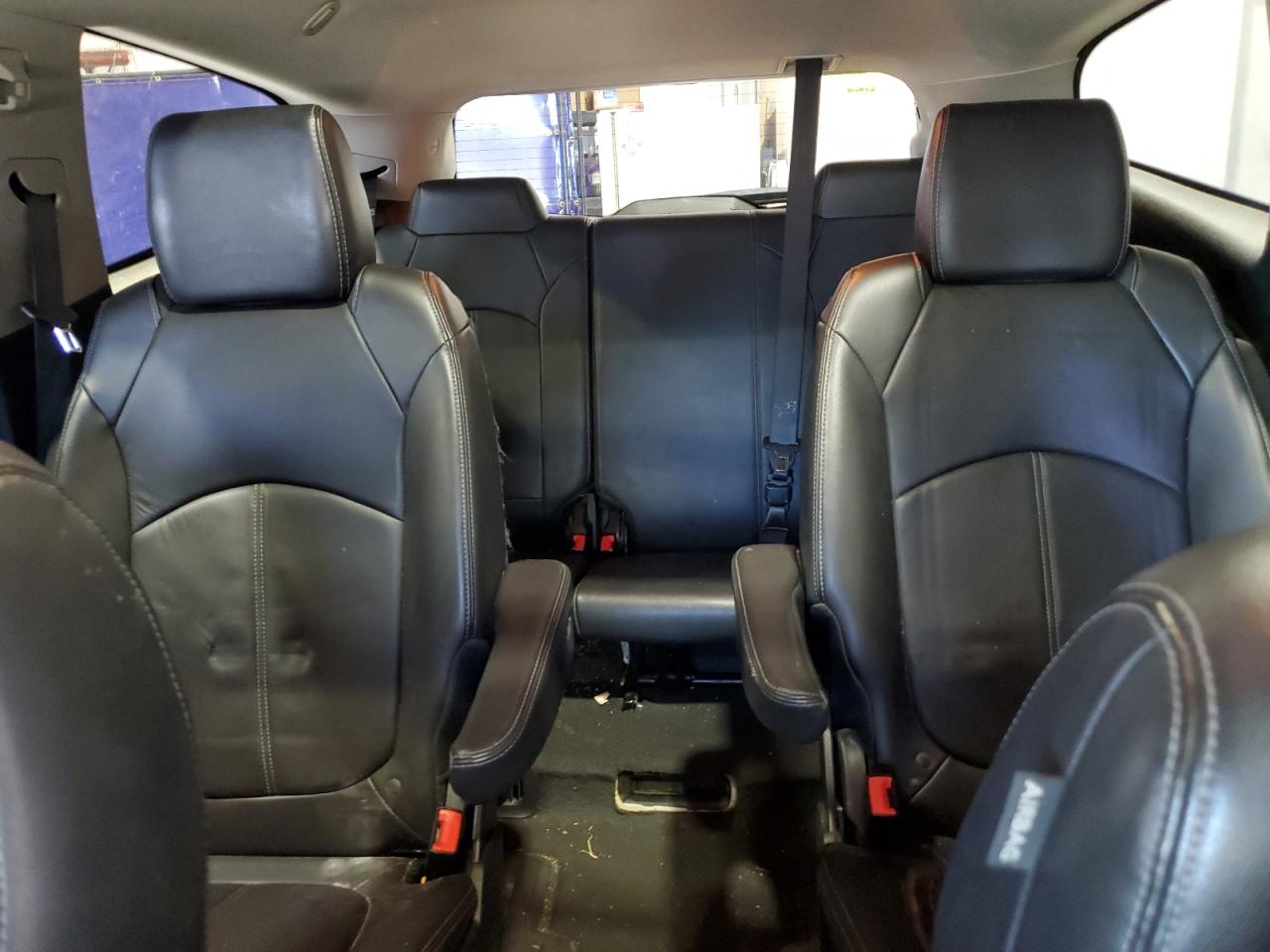 Chevrolet Traverse Lt Image 6