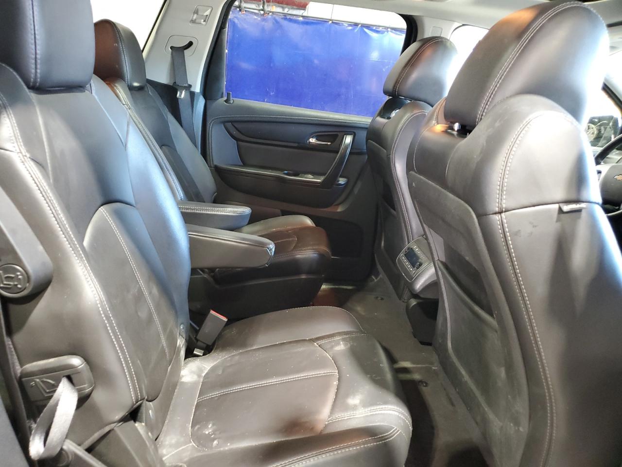 Chevrolet Traverse Lt Image 9