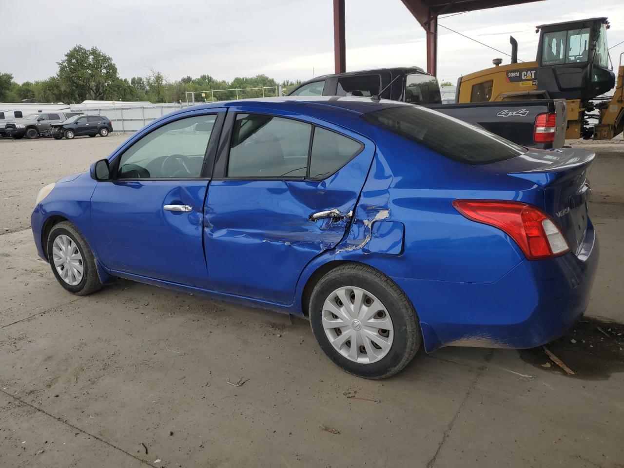 Nissan Versa S Image 6