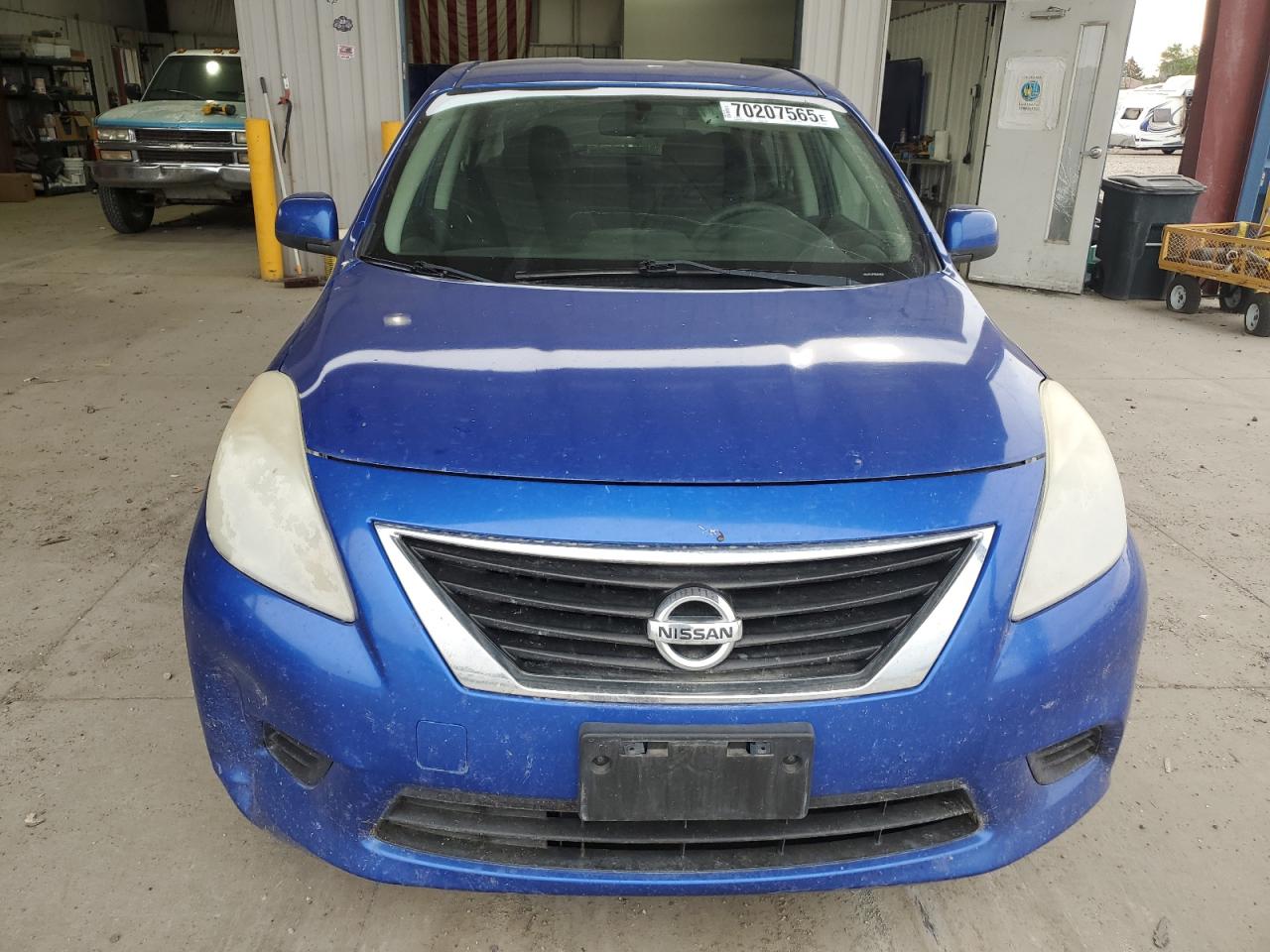 Nissan Versa S Image 7