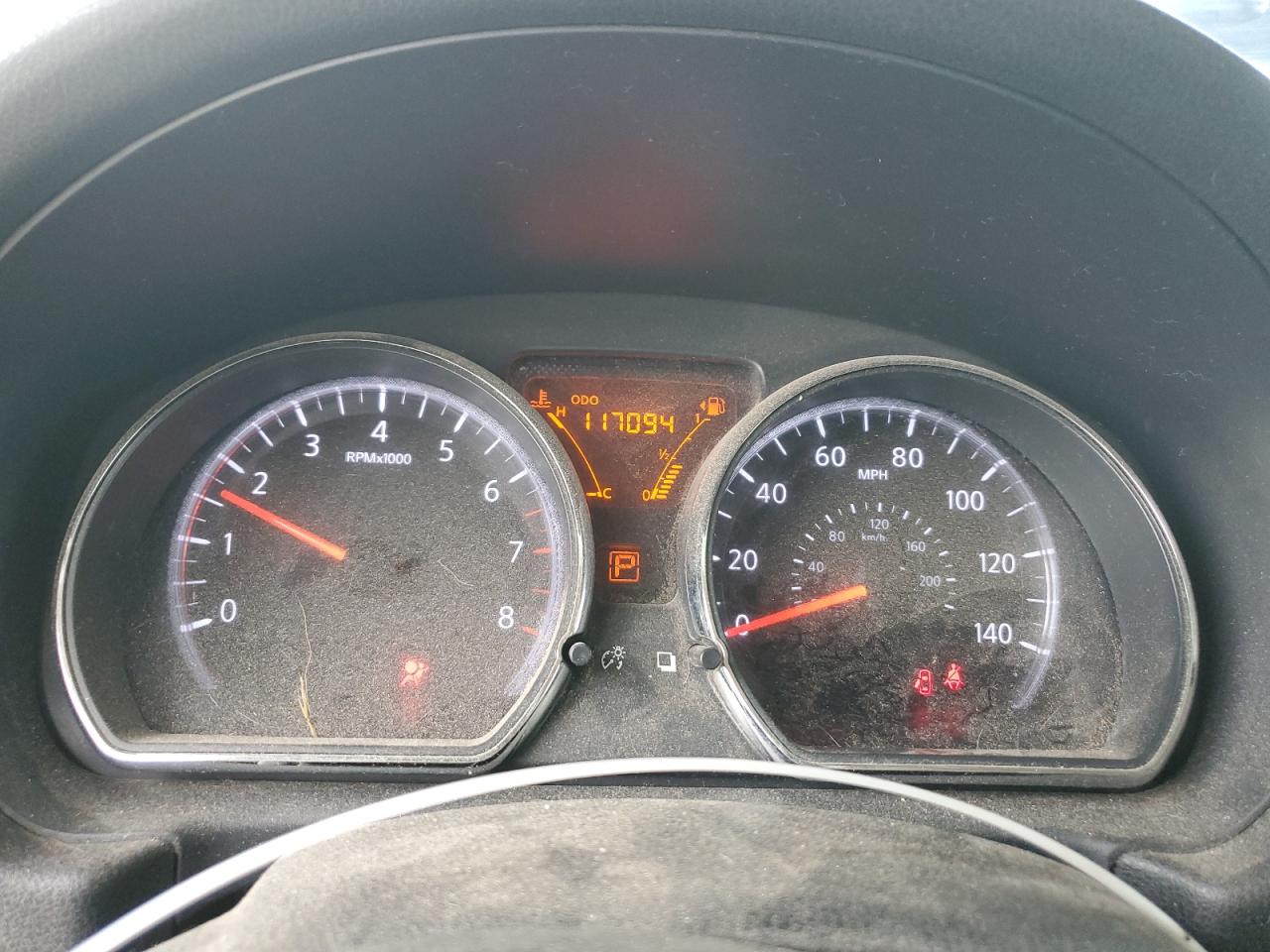 Nissan Versa S Image 2