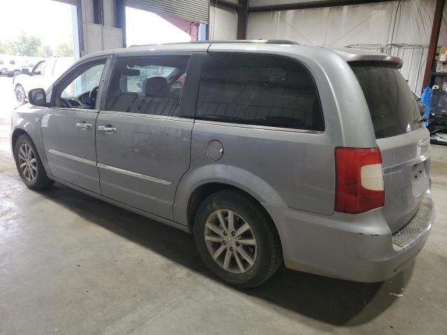 Chrysler Minivan Touring L Image 3