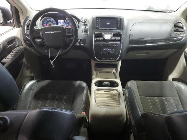 Chrysler Minivan Touring L Image 7