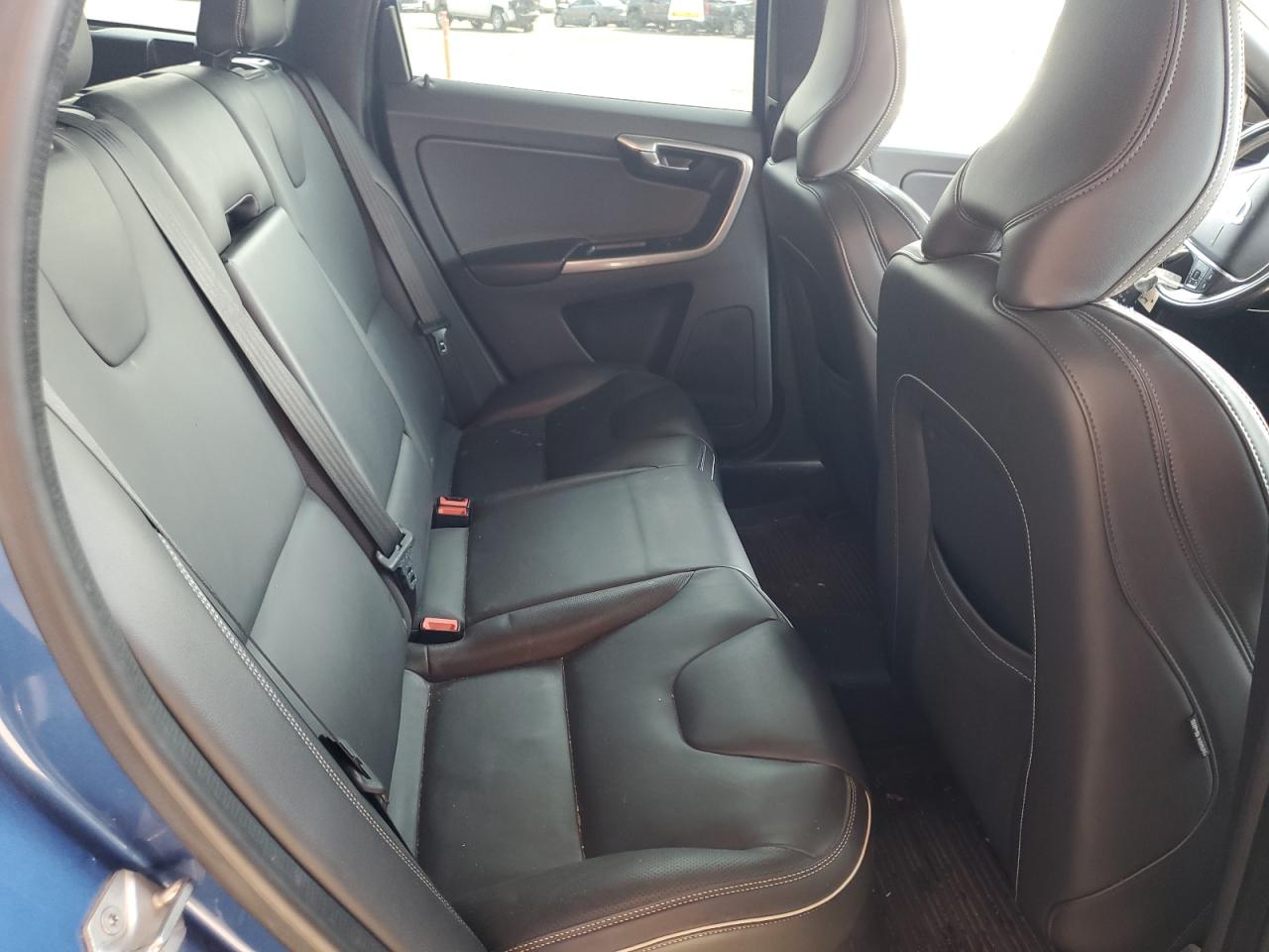 Volvo XC60 T6 R-design Platinum Image 7