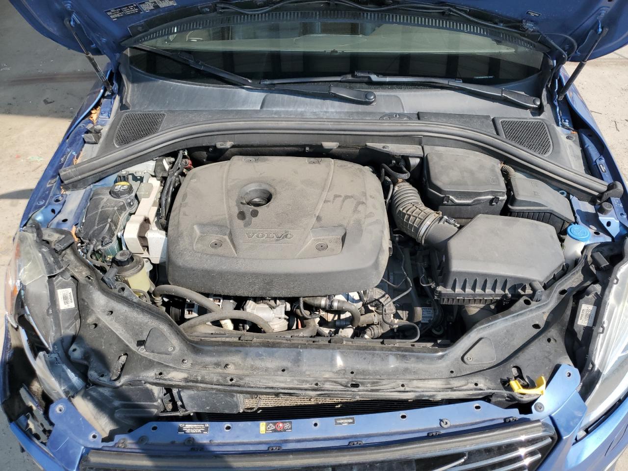 Volvo XC60 T6 R-design Platinum Image 11