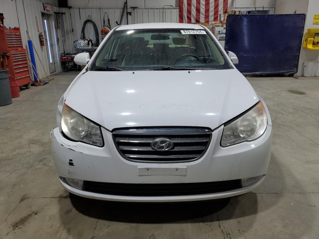 Hyundai ELANTRA Gls Image 3