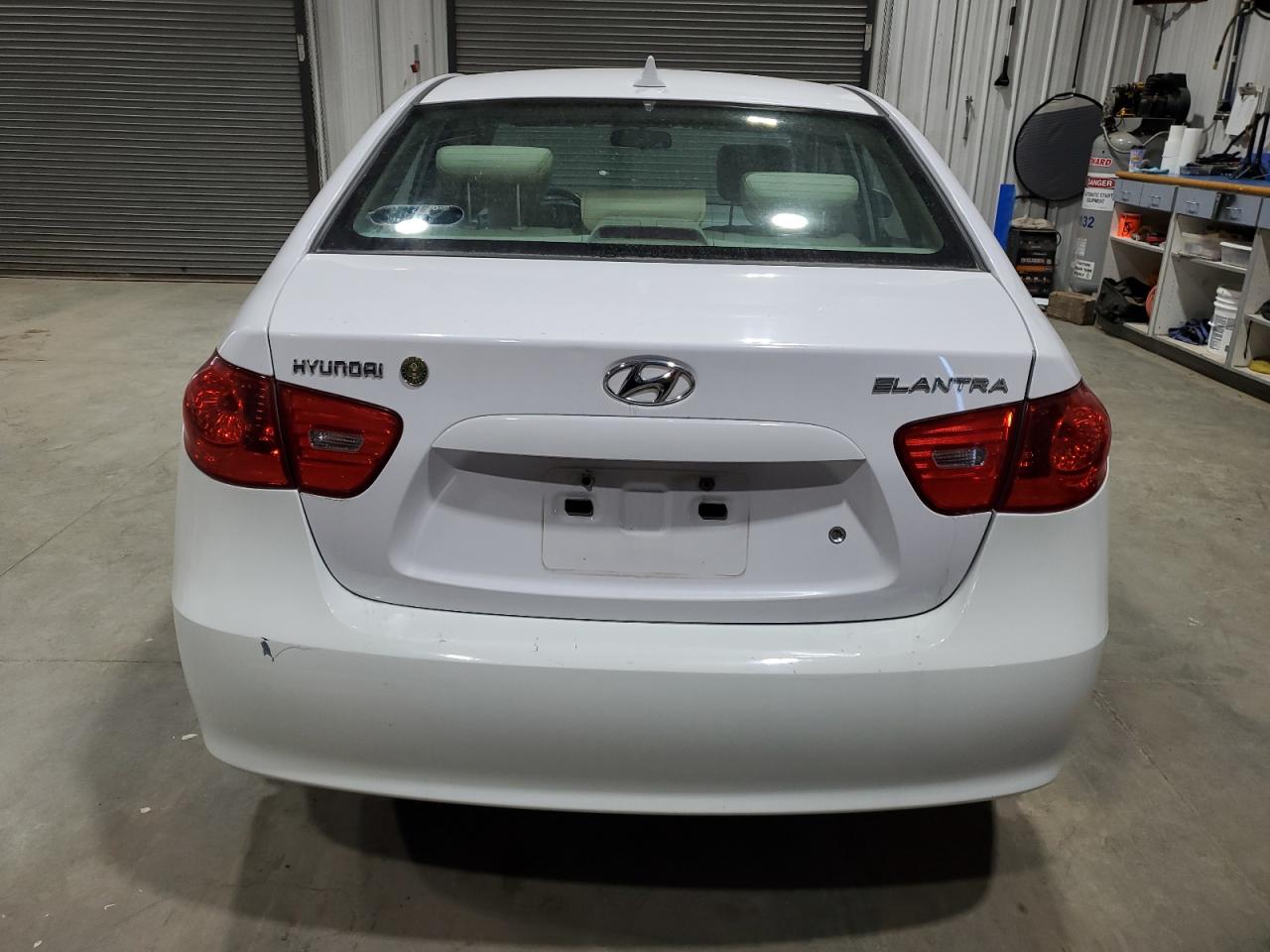 Hyundai ELANTRA Gls Image 8