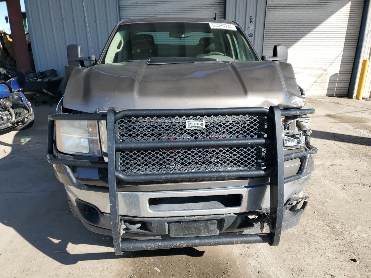 GMC Sierra K2500 Heavy Duty Image 5