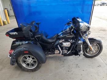  Salvage Harley-Davidson Fl